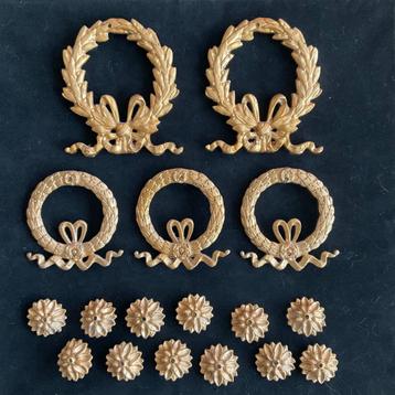 Massieve sier-ornamenten beschikbaar voor biedingen