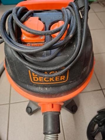 Aspirateur a avec sac, Enlèvement, Utilisé