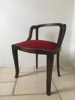 antieke stoel met rood fluweel en lage rug, Huis en Inrichting, Stoelen, Ophalen, Rood