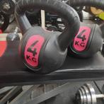Twee kettlebells van 4 kg, Sport en Fitness, Ophalen, Zo goed als nieuw