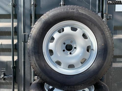 Originele 18 inch Fuji White Defender set inc Michelin tpms, Auto-onderdelen, Banden en Velgen, Velg(en), Gebruikt, Ophalen of Verzenden