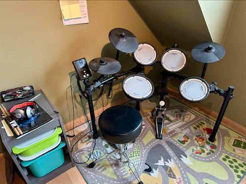 Elektronisch drumstel Yamaha TD-1 + pro Soho drumkruk, Muziek en Instrumenten, Drumstellen en Slagwerk, Zo goed als nieuw, Yamaha
