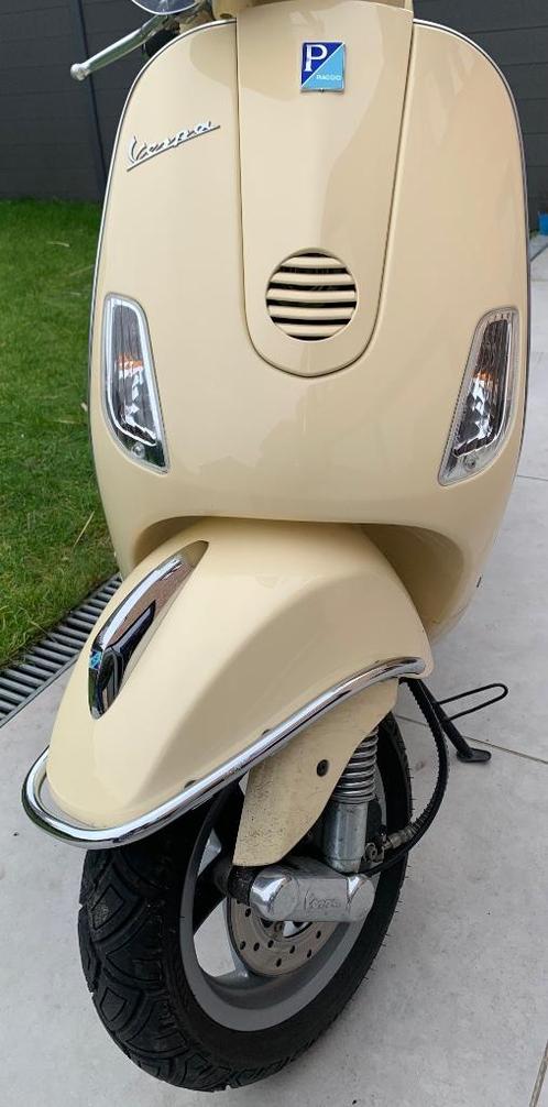 Piaggio Vespa LX125, Motoren, Motoren | Piaggio, Particulier, Scooter, 11 kW of minder, 1 cilinder, Ophalen