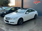 Mercedes-Benz E200 1.8Benzin Automaat Panodak Bi-Xenon, Auto's, 174 g/km, 135 kW, 4 cilinders, Airbags