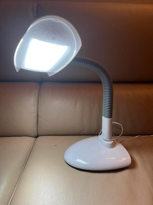 Lampe de luminotherapie - Lumie, Maison & Meubles, Lampes | Lampes de table, Comme neuf, Moins de 50 cm