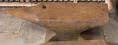 Enclume ancienne simple bigorne ~180kg, Doe-het-zelf en Bouw, Metalen, Gebruikt, Overige metalen, Ophalen