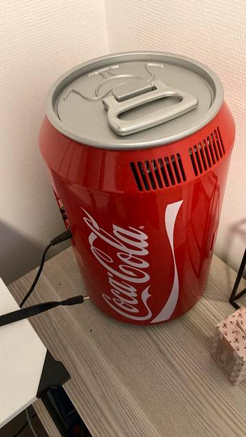Coca cola ijskast klein model, Elektronische apparatuur, Koelkasten en IJskasten, Ophalen of Verzenden, Zo goed als nieuw