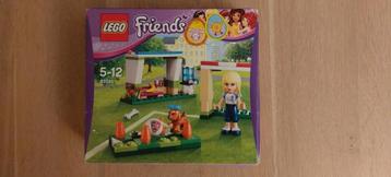 Lego Friends: Stephanie's soccer practice (41011)