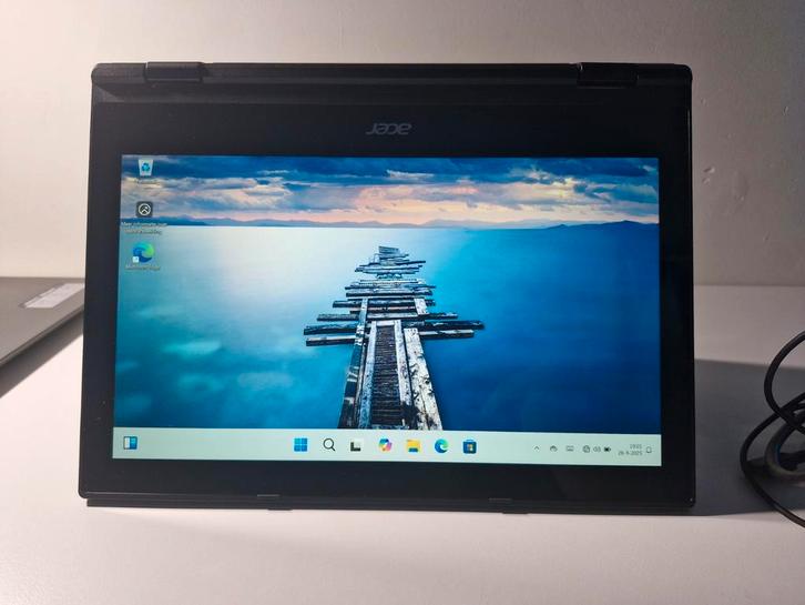 Acer travelmate b118, Computers en Software, Monitoren, Zo goed als nieuw, Touchscreen, Hoofdtelefoonaansluiting, Ingebouwde camera