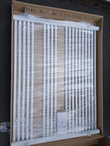 sèche serviette horizontal, Neuf, 500 à 800 watts, Enlèvement, Radiateur