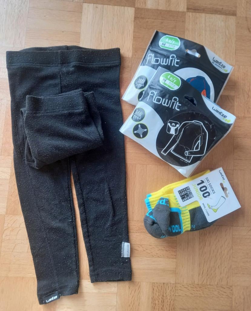 Set basislaag skikleding maat 104, Kinderen en Baby's, Kinderkleding | Maat 104, Gebruikt, Jongen of Meisje, Nacht- of Onderkleding