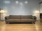 ZGAN Design on Stock Byen 5-Zits Taupe – NP: €6.500, Huis en Inrichting, Zetels | Zetels, 250 tot 300 cm, 75 tot 100 cm, Ophalen of Verzenden