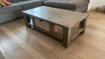 Salontafel beschikbaar voor biedingen
