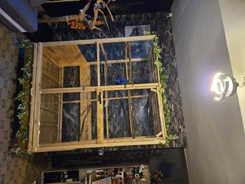 Voliere interieur  beschikbaar voor biedingen