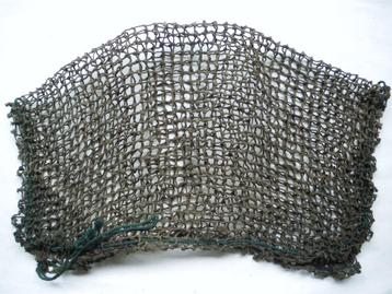 Pour casque MK II anglais ce filet à petit maillage de WW2 beschikbaar voor biedingen