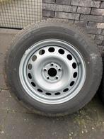 Winterbanden 215/65R16 op stalen velg Jumpy/expert/Vivaro, Ophalen, 16 inch, Banden en Velgen, Nieuw