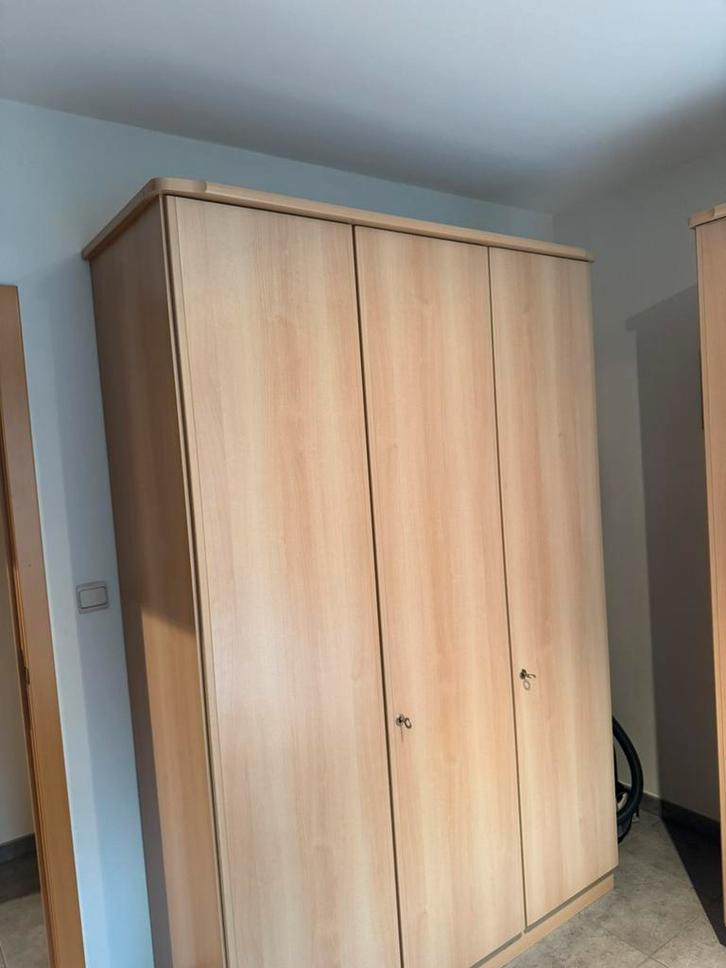 Kleerkast 2,25 hoog en 1,45 breed, Maison & Meubles, Armoires | Penderies & Garde-robes, Utilisé, 200 cm ou plus, 100 à 150 cm