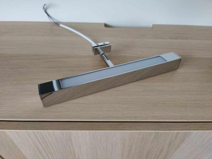Badkamer spiegelverlichting EBIR Iluminacion Veronica 300, Huis en Inrichting, Badkamer | Badkamermeubels, Zo goed als nieuw, Overige typen