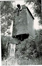 Geluveld - houten standerdmolen met vliegende gaanderij, Verzenden, 1980 tot heden, Ongelopen, West-Vlaanderen