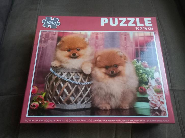 Puzzel 1000 stuks - Kleine hondjes, Hobby en Vrije tijd, Denksport en Puzzels, Gebruikt, Legpuzzel, 500 t/m 1500 stukjes, Ophalen of Verzenden