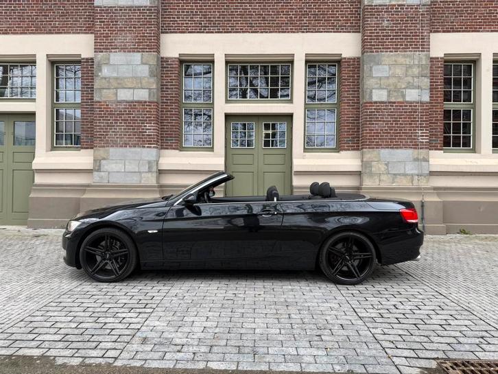 ✅ BMW E93 330D Automaat Bi-Xenon Navi Zeer Proper!, Auto's, BMW, Particulier, 3 Reeks, Cruise Control, Diesel, Cabriolet, 3 deurs
