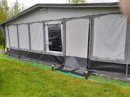 Fendt opal 650 2013, Caravans en Kamperen, Caravans, Bedrijf, tot en met 6, Rondzit, Fendt, Frans bed, Disselslot, Douche, Hefdak