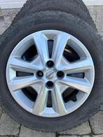 Winterbanden Opel Corsa 2017 op originele velg, Auto-onderdelen, Banden en Velgen, Ophalen, Gebruikt, 15 inch, Banden en Velgen