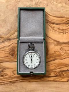 Jaquet chronomètre vintage, Bijoux, Sacs & Beauté, Montres de sport, Comme neuf, Android, Blanc, Enlèvement ou Envoi