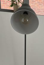 Staande lamp, graniet metaal, Huis en Inrichting, 150 tot 200 cm, Metaal, Zo goed als nieuw, Ophalen