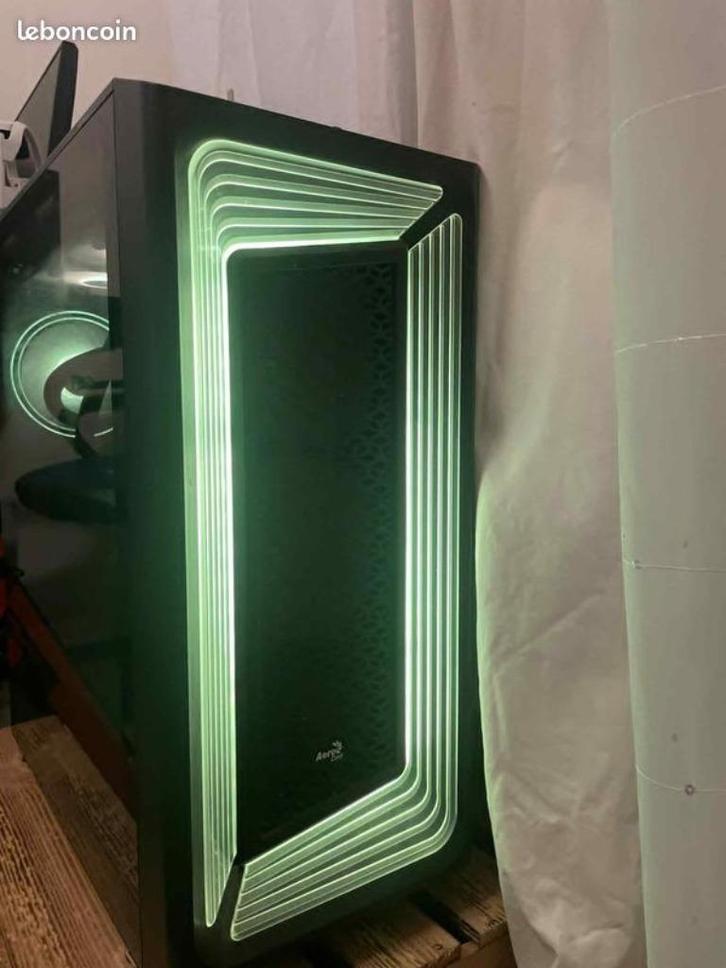 PC Gamer RX 7900 GRE / 32 Go DDR5, Computers en Software, Desktop Pc's, Zo goed als nieuw, SSD, 32 GB, Gaming, Ophalen