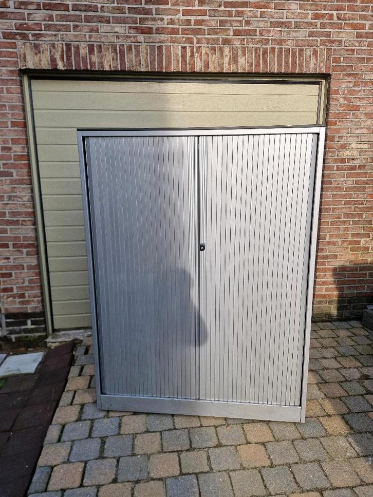 27xMooie Metalen Roldeurkast - Ahrend - Te koop - Topprijs!, Huis en Inrichting, Kasten | Roldeurkasten en Archiefkasten, Zo goed als nieuw