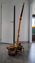 Bruder 3571 Vrachtwagen Scania 560R Liebherr kraan met truck, Kinderen en Baby's, Ophalen, Gebruikt