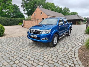 Toyota Hilux 3.0 D-4D 4WD STX beschikbaar voor biedingen