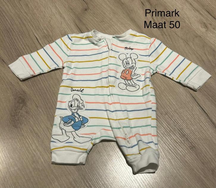Boxpakje Disney (Primark, maat 50), Enfants & Bébés, Vêtements de bébé | Taille 50, Comme neuf, Enlèvement ou Envoi