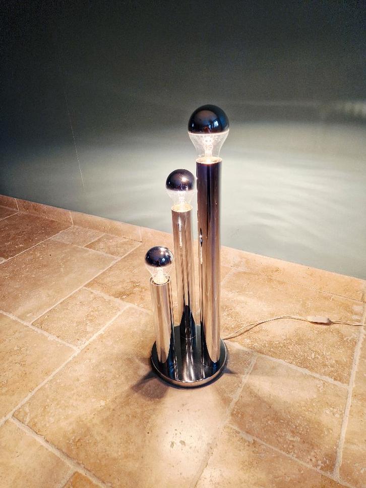 Lampe Space Age en métal chromé, Gaetano Sciolari, 1970, Antiquités & Art, Antiquités | Éclairage, Enlèvement ou Envoi