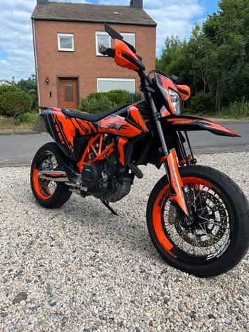 KTM smc r 690 2023 DUITS, Permis Moto A, Plus de 35 kW, Particulier, SuperMoto