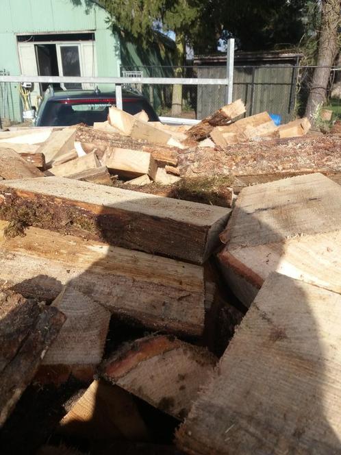 BRANDHOUT FRANSE EIK BIJNA DROOG DE BOMEN ZIJN 2 JAAR GELEDE, Tuin en Terras, Brandhout, Blokken, Eikenhout, 6 m³ of meer, Ophalen