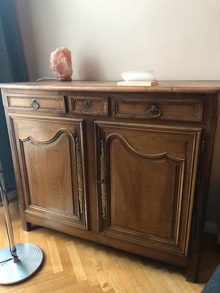 Meuble ancien – Schaerbeek, Maison & Meubles, Armoires | Dressoirs, Utilisé, 100 à 150 cm, 25 à 50 cm, Avec tiroir(s), Avec porte(s)