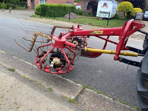 Mooie pz strela hooimachine hark combi, Zakelijke goederen, Landbouw | Werktuigen, Akkerbouw, Weidebouw, Ophalen