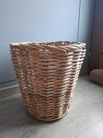 Biezen mand, Ophalen, Zo goed als nieuw, Mand