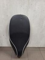 Zadel Vespa Sprint 125cc zwart, Ophalen, Nieuw