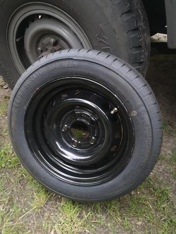 195/50-13C op velg 195/50R13C 104N 900kg, 80€/STUK beschikbaar voor biedingen