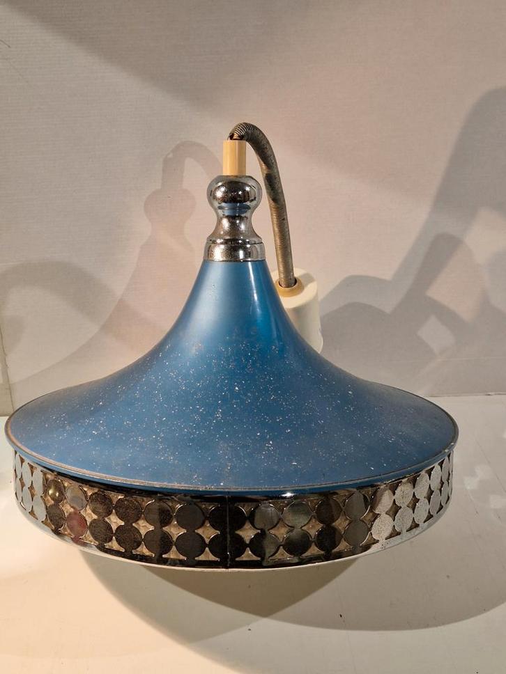 UFO HANGLAMP UIT DE JAREN 60 , design Liro ,, Antiek en Kunst, Antiek | Verlichting, Ophalen of Verzenden