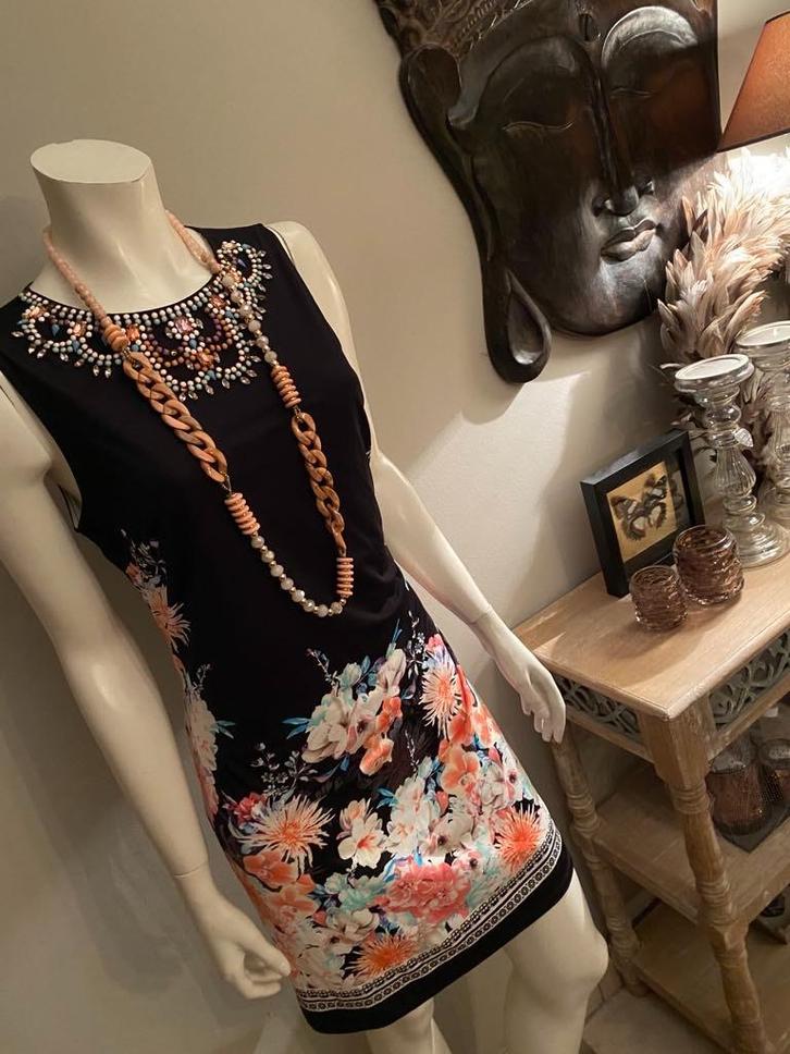 K-DESIGN Mt (kleine) L PRACHTIGE JURK, Kleding | Dames, Jurken, Ophalen