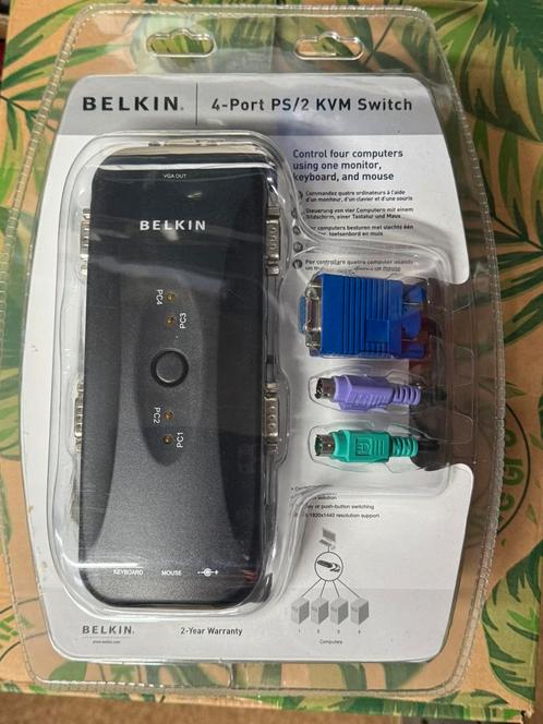 4 port PS 2 KVM switch Belkin Nieuw, Computers en Software, Pc- en Netwerkkabels, Nieuw, Ophalen