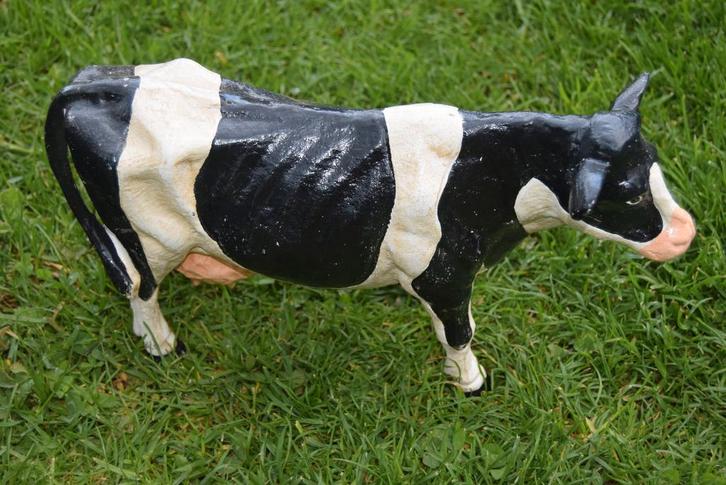 VACHE LAITIERE EN FONTE PATINEE, Divers, Divers Autre, Neuf, Enlèvement ou Envoi
