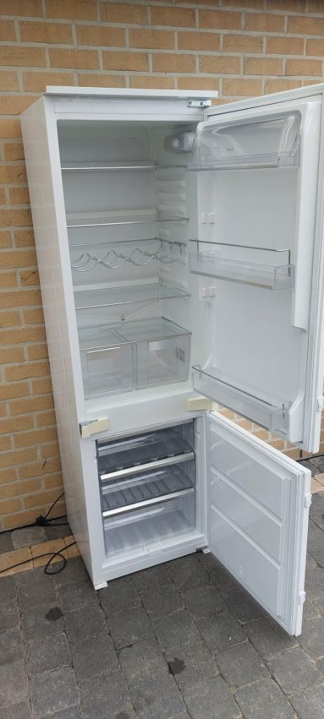 Koelkast met aparte vriezer ATAG, Elektronische apparatuur, Koelkasten en IJskasten, Gebruikt, Met aparte vriezer, 200 liter of meer
