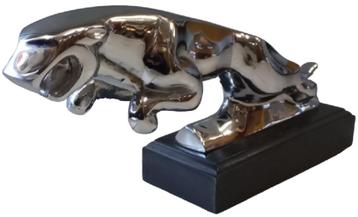 Jaguar Mascotte in verchroomd brons.