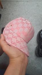 Casquette Gucci dubai rose, Vêtements | Hommes, Chapeaux & Casquettes, Enlèvement ou Envoi, Comme neuf