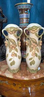 2 Royal dux porselein  vazen ,h  40 cm, Ophalen
